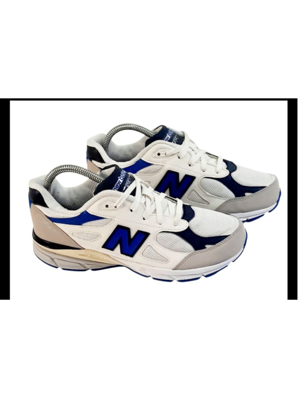 New Balance 990v3 M990WB3 White Blue Men’s size 7/ Womens Size 8.5